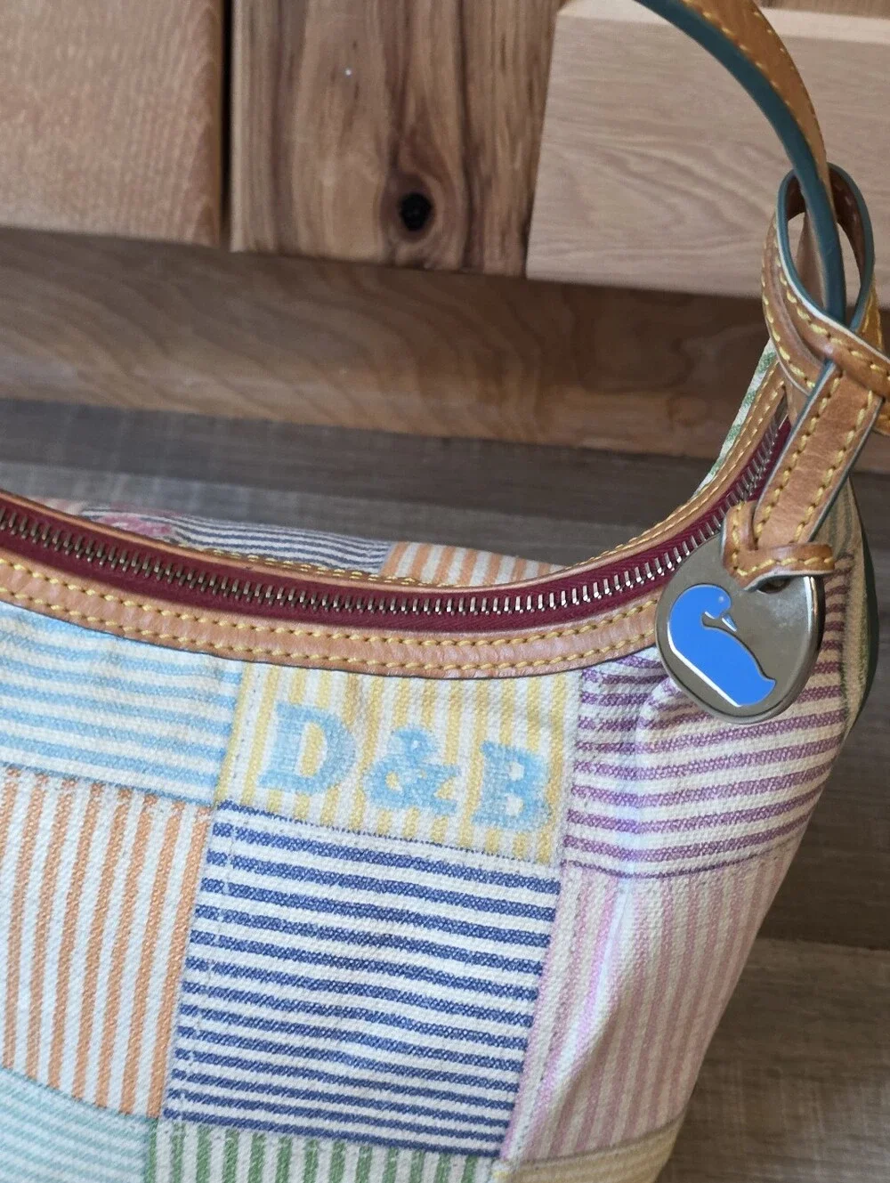 Dooney & Bourke super cute